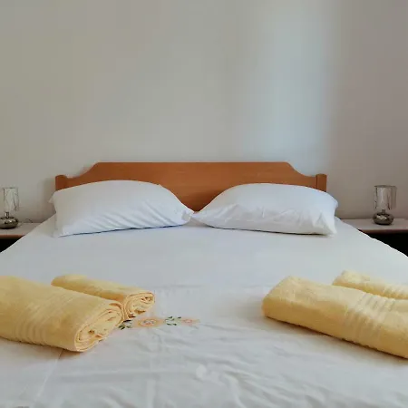 Apartment Zarace * Zarače